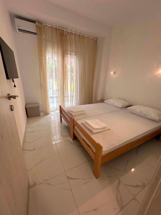 Sunset Apartment B-2