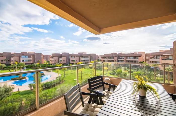 Luxury 3 Bedroom Apart Prestigia Golf City Center