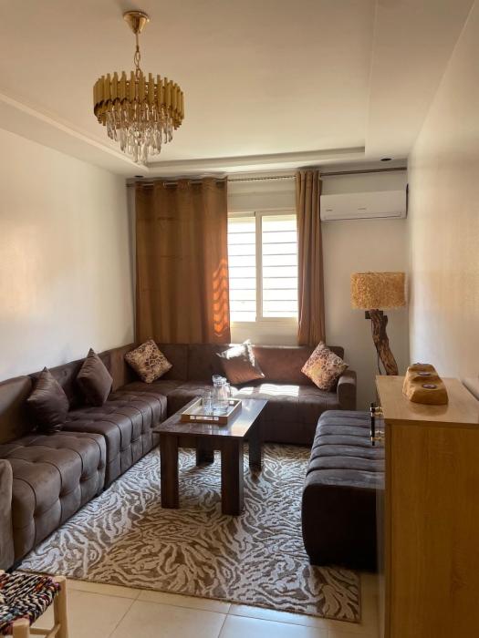 Calm 3BR Apartment in Marrakech with Pool & Parking