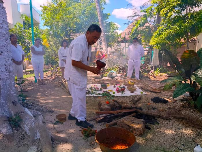Hotel and Museum Aldea Maya Toktli Orígenes - Pool, Wifi Starlink & Mayan House Museum Tour
