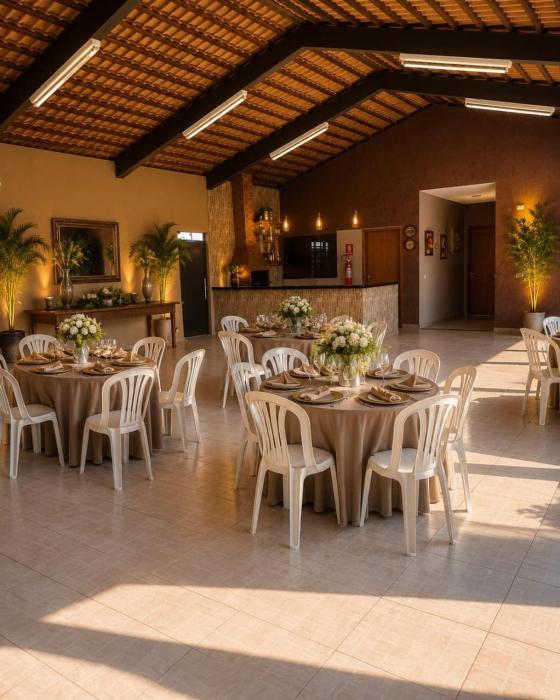 Espaço para Festas com Quartos, Piscinas, TV e Wi-Fi