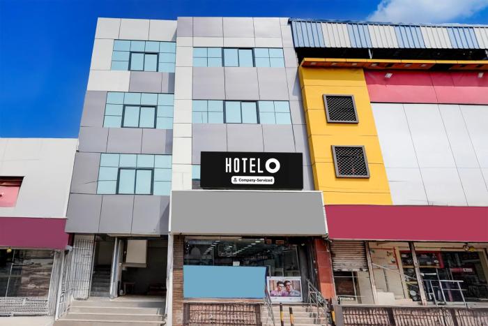 Super OYO Hotel O Pydithalli Ammavari Temple Vizianagaram