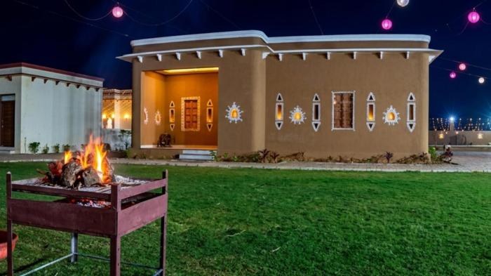 Daulatgarh Resort Sikar
