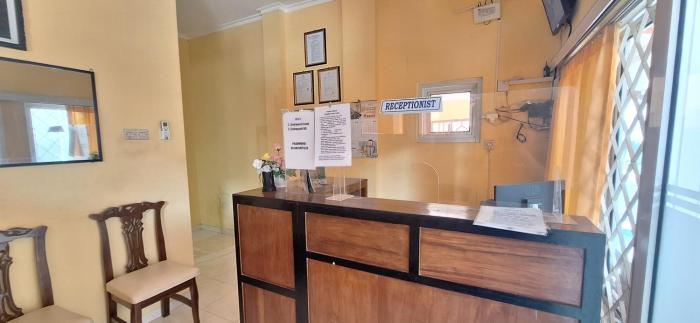 RedDoorz Syariah At Endrayanti Inn RSUD Yogyakarta