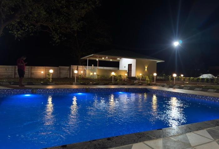 Mist farm & resort