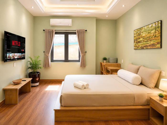 Ben Thanh Hideaway - A Cozi Stay