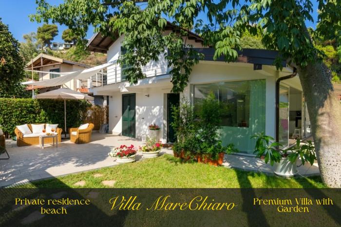 VILLA sul MARE - Spiaggia privata con posto barca e Giardino