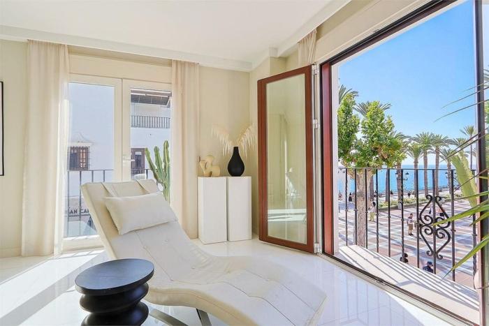Apartamento con 2BDR terraza y balcón