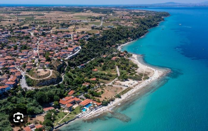 Afitos family apartmen