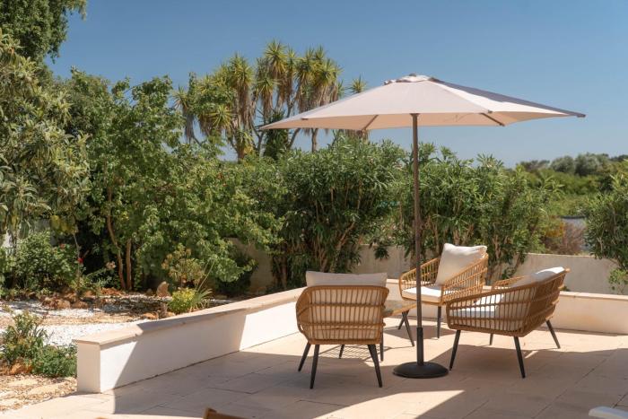Charming 4Bdr House near Aquashow by Lovelystay