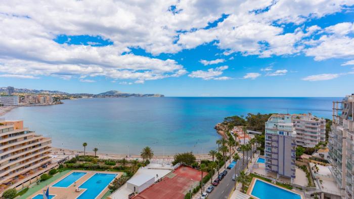 11F 2 dormitorios con vistas al mar