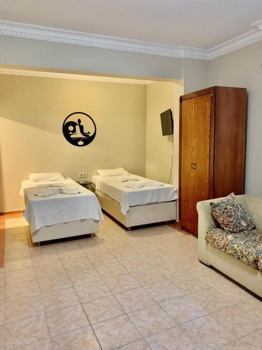 Rosy Suites Hotel