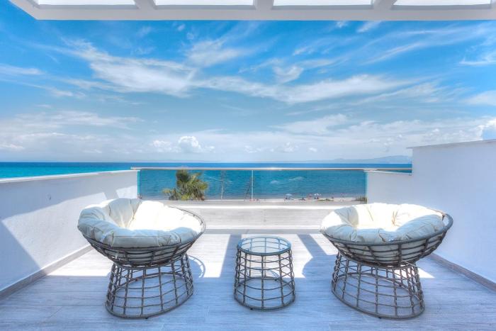 Villa Aelia near the sea