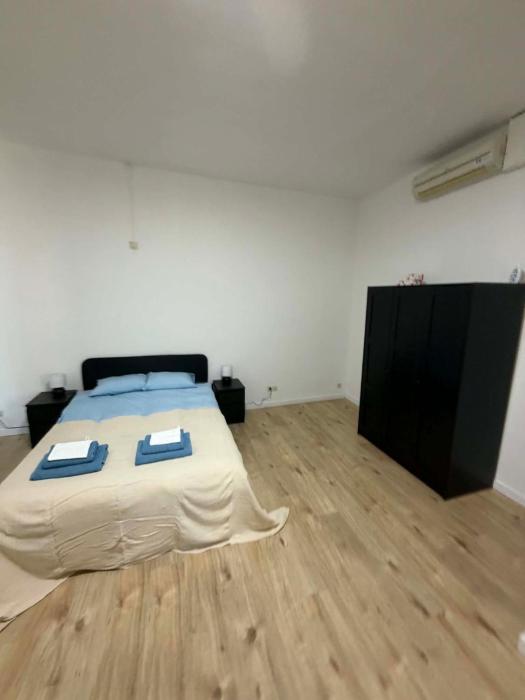 1 Grande Chambre Frigo privé