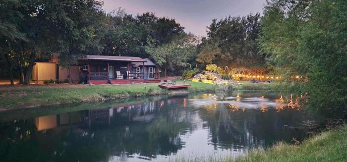 A Little Piece of Country Cabin Retreat