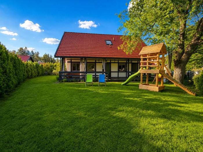 Kaszëbsko Nórcëk 8-10 osób 4 sypialnie jezioro las park linowy łowisko wędkarskie