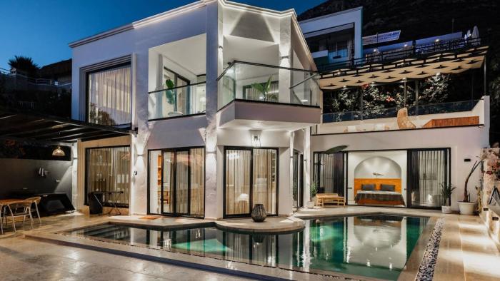 Luxury Villa NİSA Kalkan Pool, Gym, Sea View