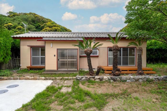 U-House