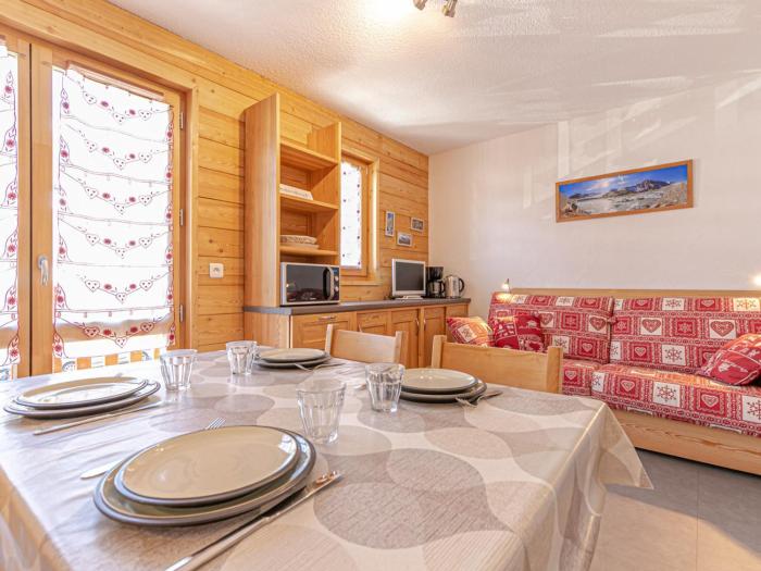 Studio rénové au pied des pistes avec wifi - FR-1-508B-23