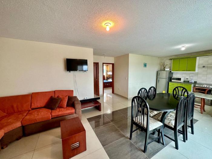 CASA MARTINA Tonsupa apartment with pool y parking near to sea