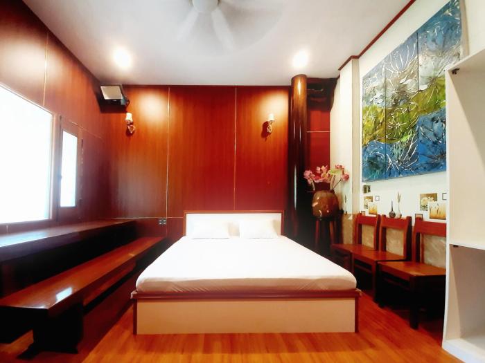 LANTANA Huế Homestay - Phòng Double, 1 giường 1m8 - Rm102