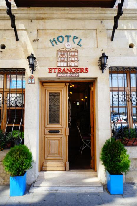 Hotel Des Etrangers - Special Category