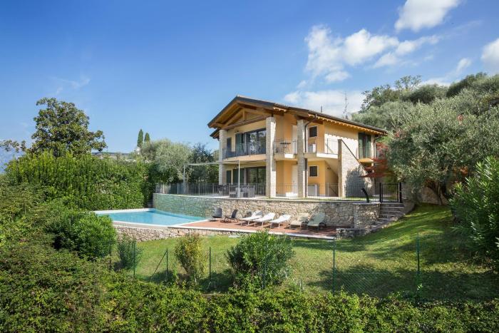 Villa Loncrino Entire Private Villa