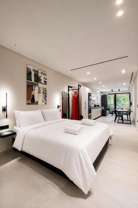 Prime Location - Moid Urban Suites