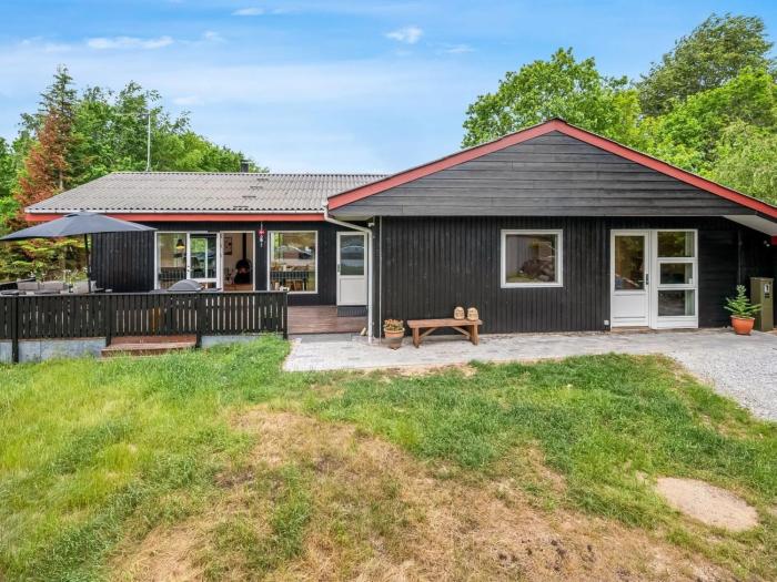 Holiday Home Aischa - 1-5km from the sea by Interhome