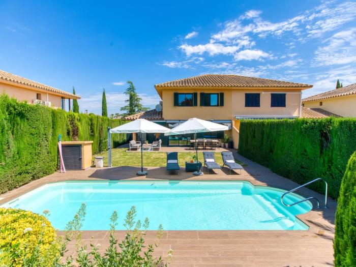 Holiday Home La Suntuosidad – Torremirona by Interhome
