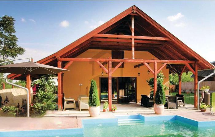 CUKROS Villa