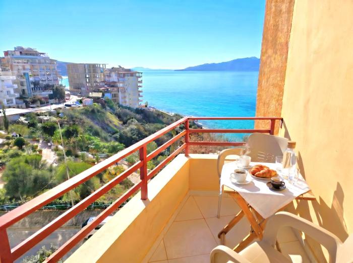 Two bedroom Apartment With Sea View 092