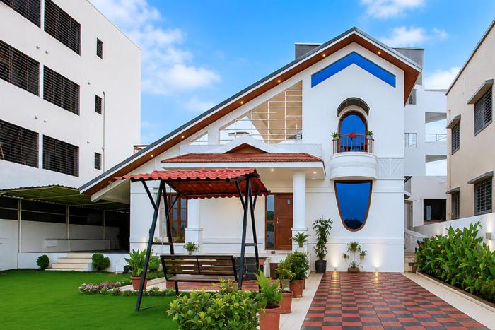 Sun Bliss Villa by StayAtlas - 2BHK Family Villa