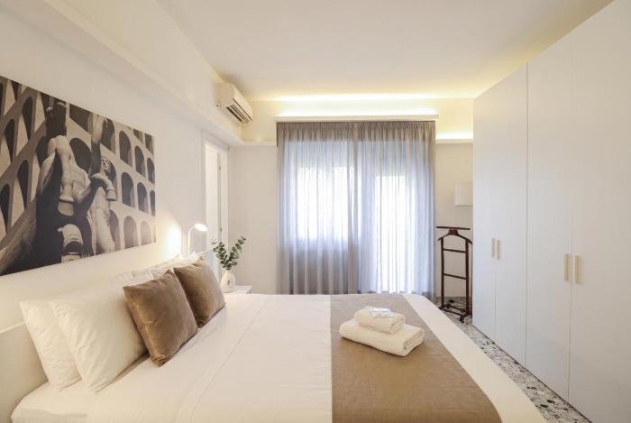 Spacious 2 Suite Home - AC WiFi & Metro 9 min