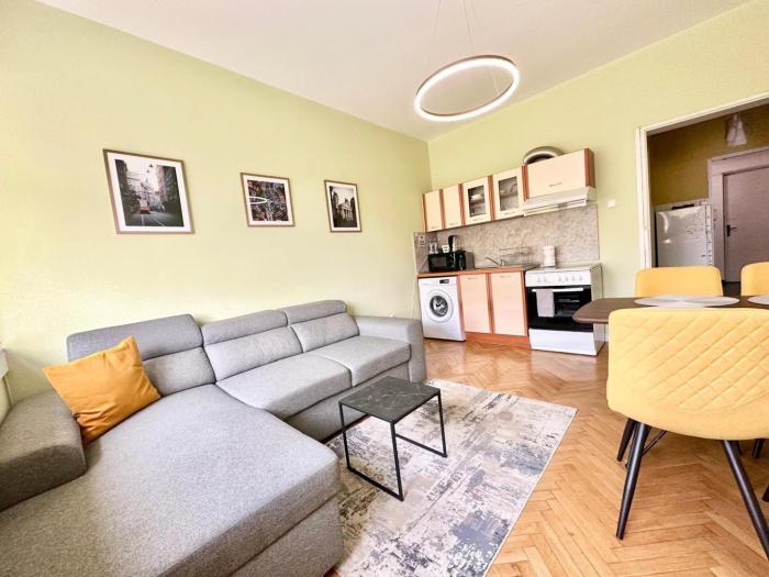 Bright 1-Bedroom Gem Heart of Sofia