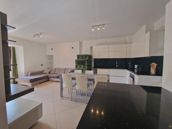 Parravicini Family Suite 3 Bedrooms - By the River & 5 min to Bernina Station