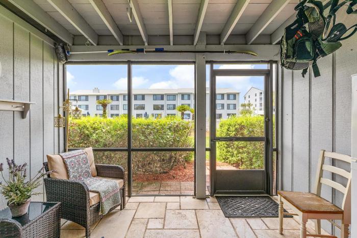 Cedar Island Club C102