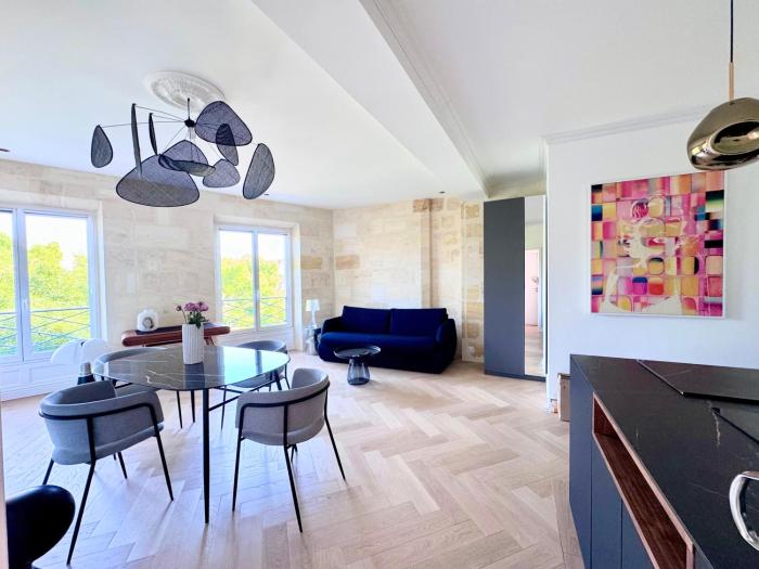 Appartement de standing - triangle dor de Bordeaux
