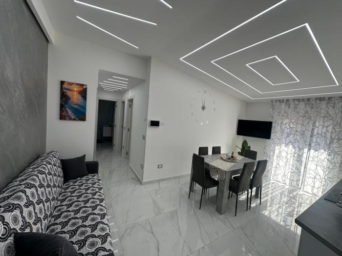 Noemi Luxury Apartament - Nicotera Marina