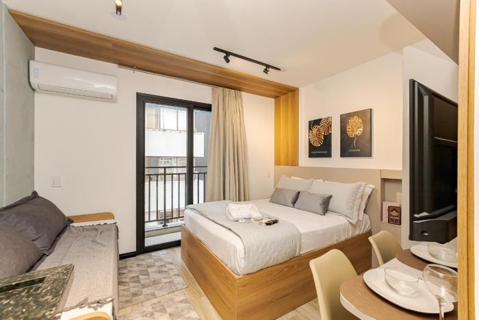 Apartamento 504 - Cena Living · Academia e Coworking no Centro de Curitiba p 4p.