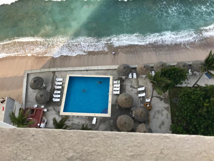Condominio frente al mar