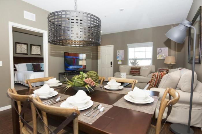 3 Bedrooms 2 Bathrooms West Lucaya 3216 Cp