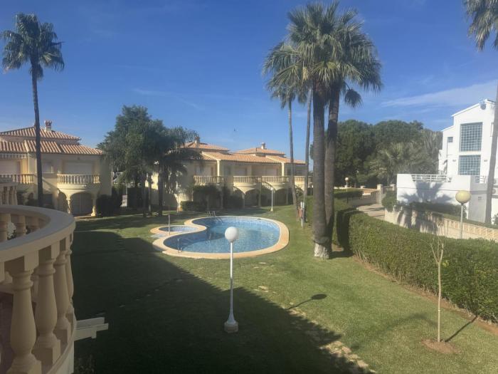 Confort y modernidad en Denia - ES-373-70