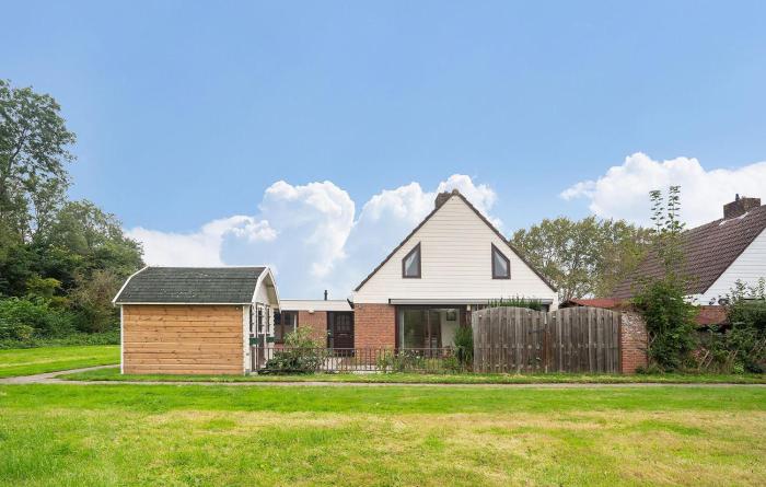 Awesome Home In Noordwijkerhout With House A Panoramic View