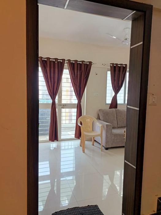 Home 1 BHK Tathwade