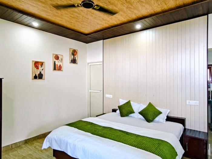 StayLa Bir - By The Hostel Stories