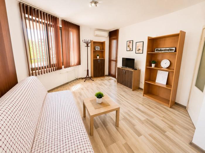 Buxton Apartment