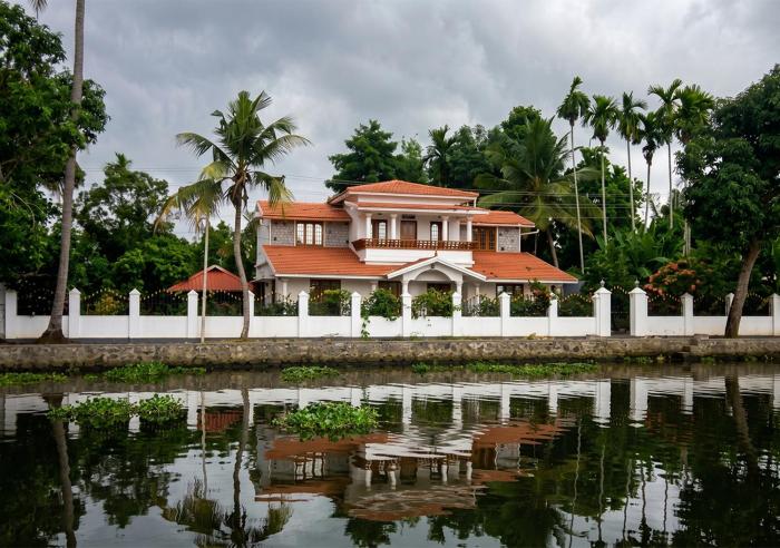VJ Riverfront Villa
