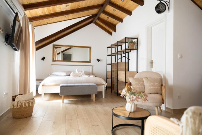 Studio apartment Milica in the stone house near the beach