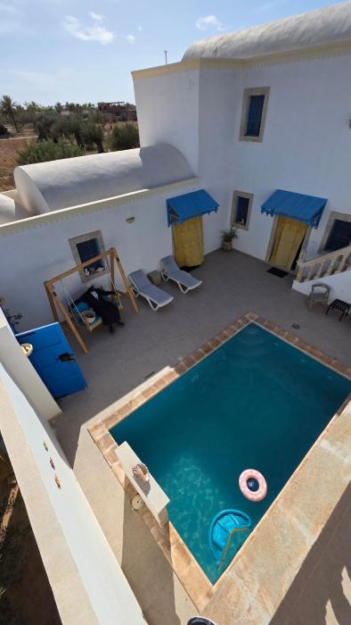 Charming Houch with pool